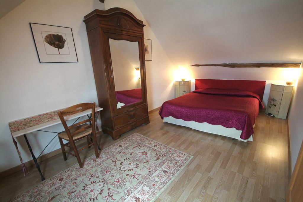 Domaine Borgnat Bed and Breakfast Escolives-Sainte-Camille Habitación foto